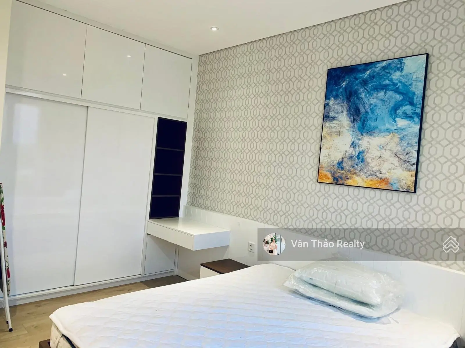 (Giá cực rẻ) căn hộ 2PN 83m2 - 5.6 tỷ view sông mát mẻ suốt 365 ngày tiêu chuẩn Resort ngay Quận 2