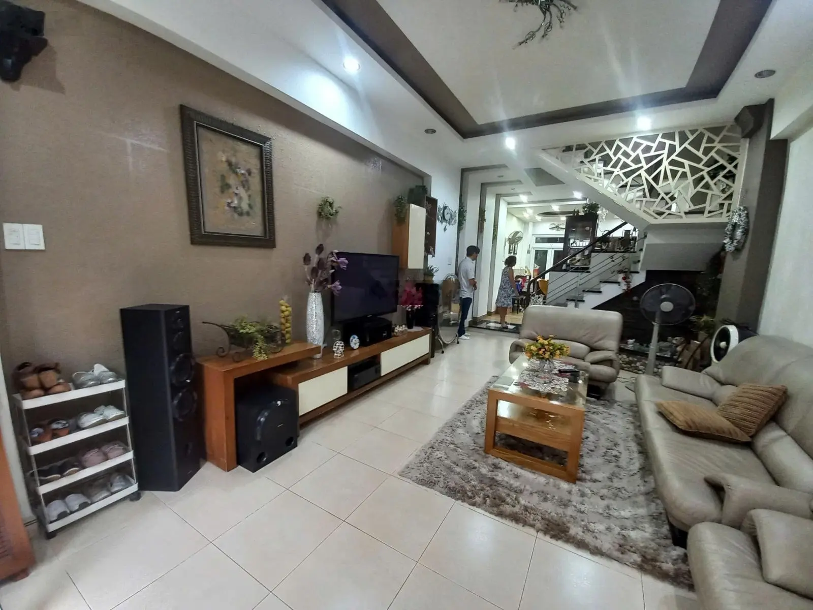 Chỉ 7,9 tỷ - nhà mới 4 tầng 4.8x13m khu VIP Bàu Cát P.14 Q.TB - Vài bước chân ra MT đường 10m