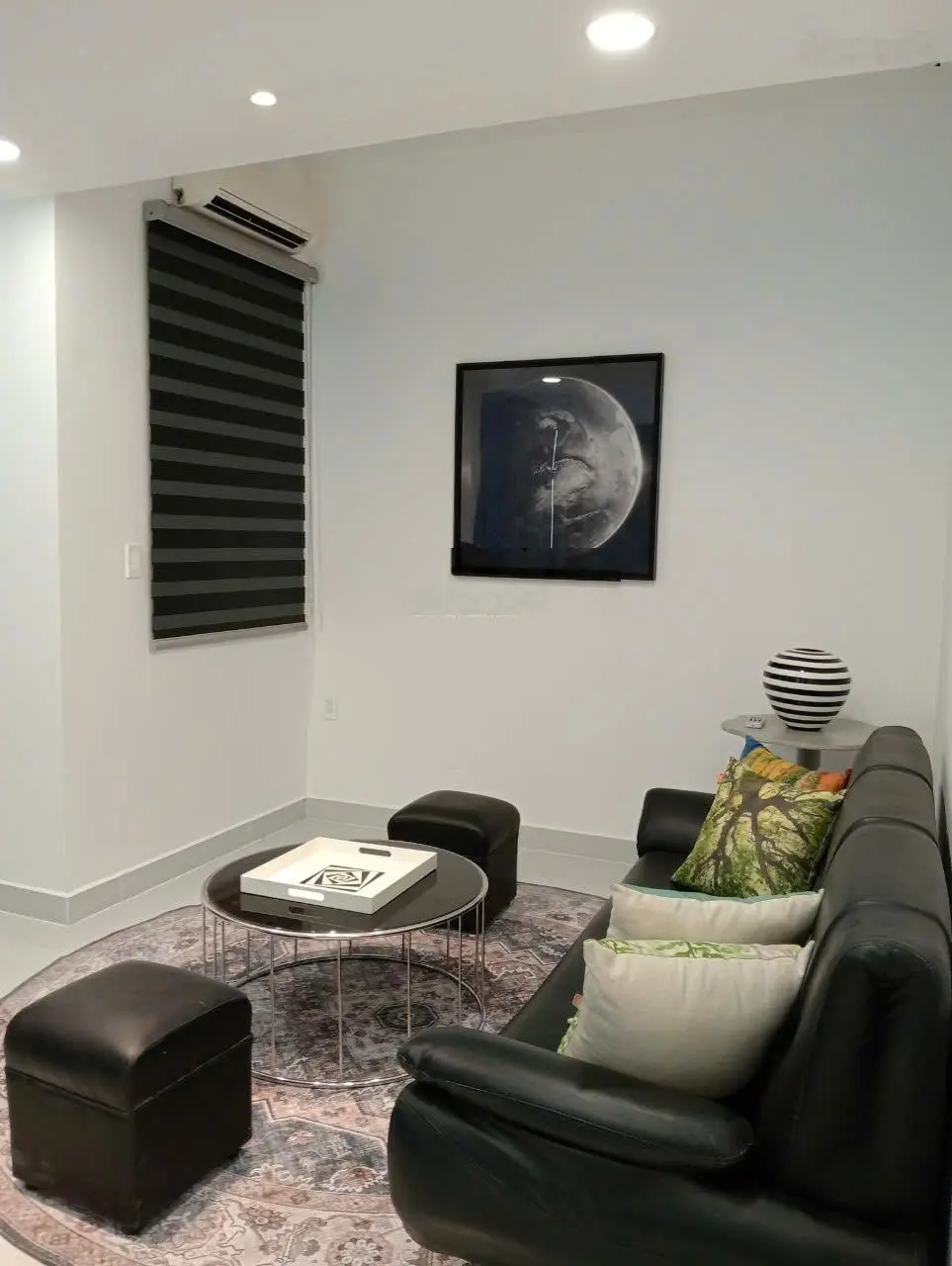 Cần bán căn hộ Penthouse Phú Mỹ Hưng Quận 7, 400 m2, 5PN, 3 sân thượng, đang có hđt 3500$ giá 15 tỷ