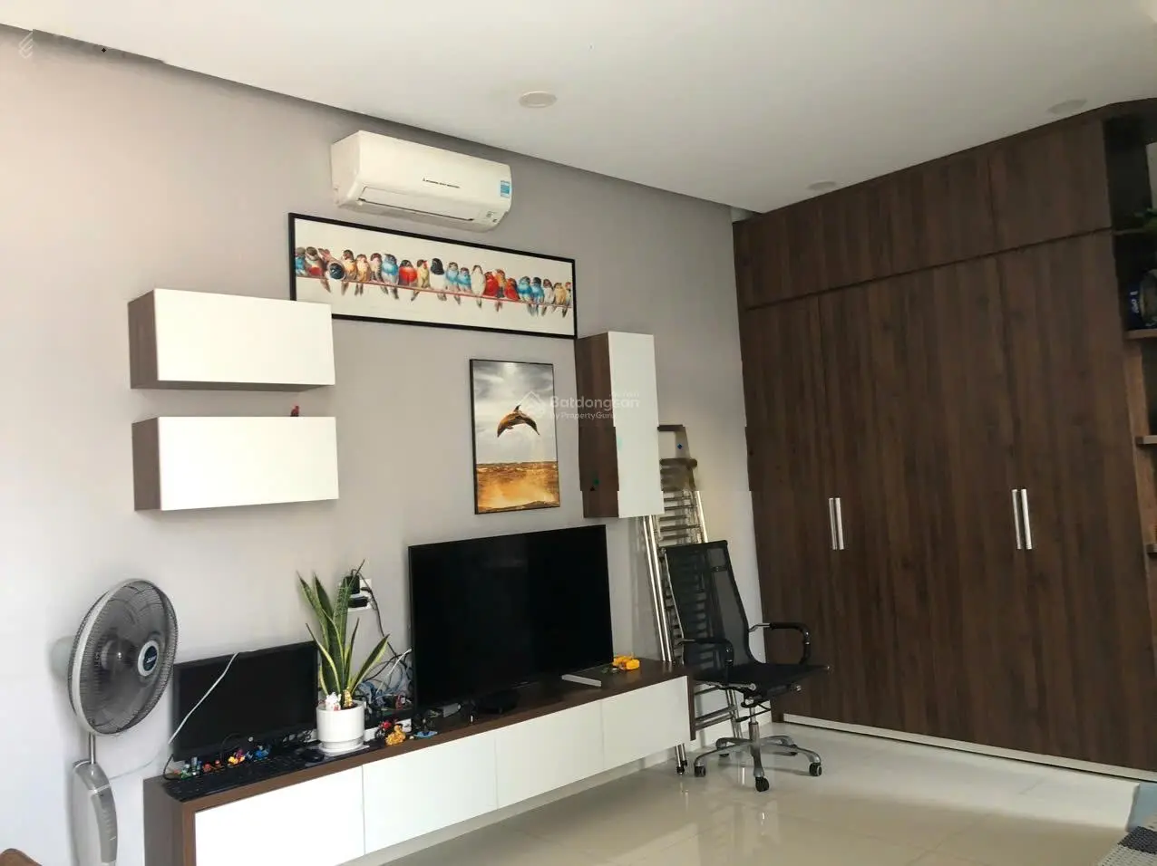 Bán GẤP Nhà 3 tầng 99m2 - 2 mặt tiền đường 10m5 Chính Hữu gần Phạm Văn Đồng - Giá RẺ