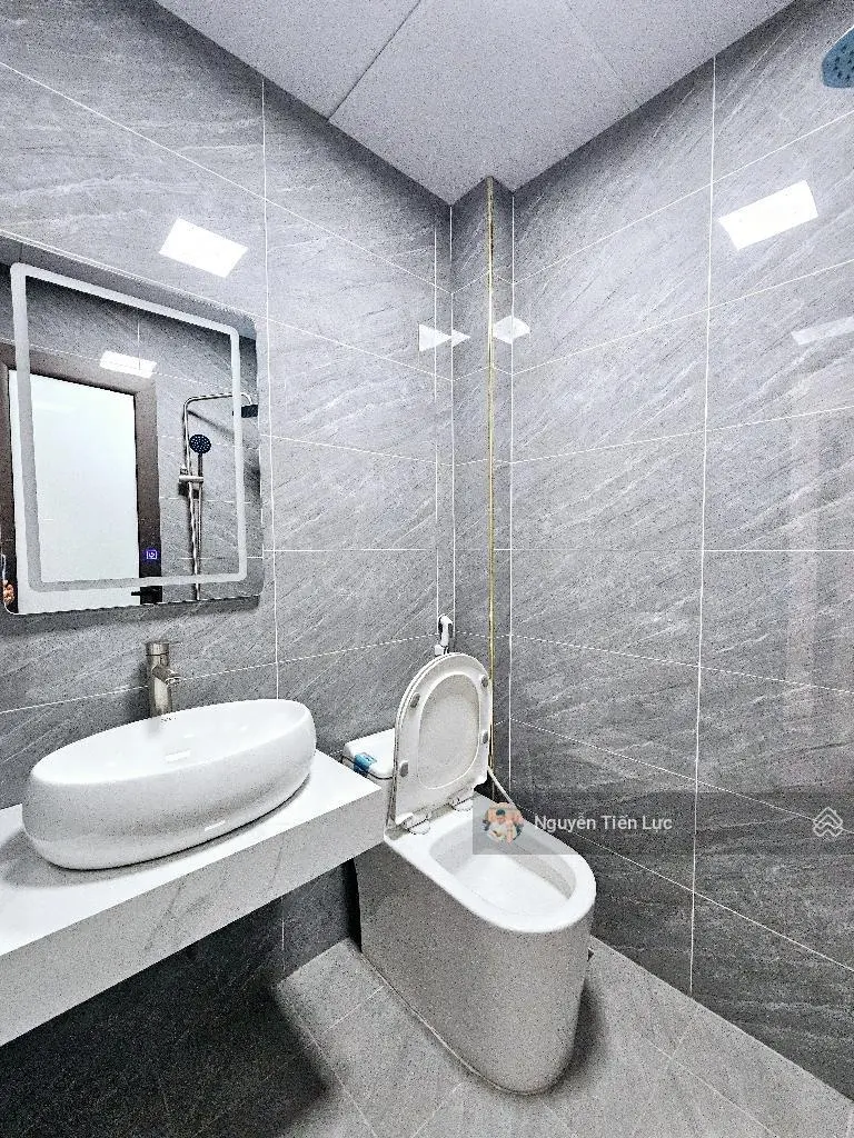 Nhà đẹp dân xây 38m phố thanh nhàn hai bà trưng - full nội thất - 6.45 tỷ có bớt