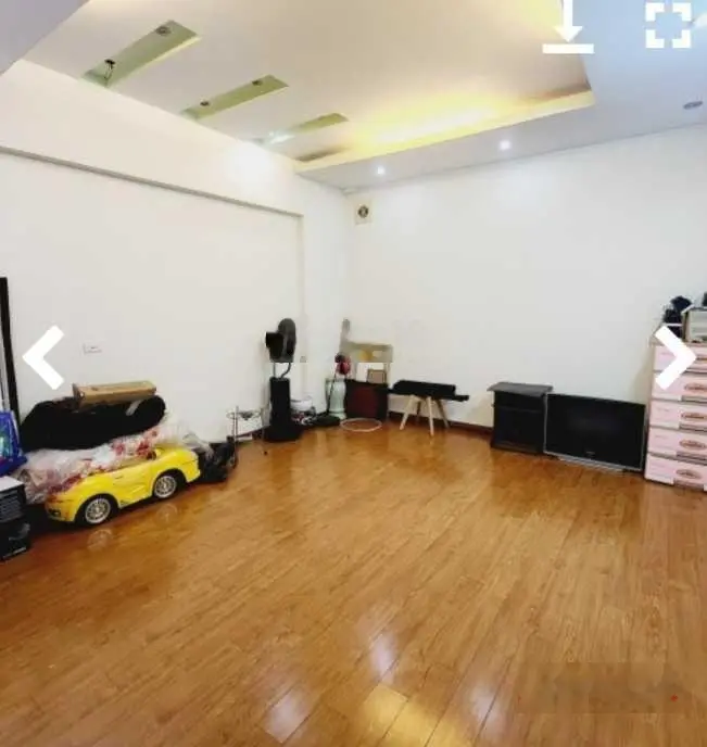 Bán liền kề Văn Quán 87,8m2, 5 tầng, mặt tiền 4.7m giá 18.5 tỷ 0916 361 ***