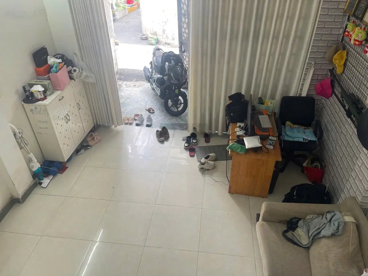 Nhà 1 trệt 1 lầu hẻm đường Quang trung, kề trường HOA LƯ. Tăng Nhơn Phú B, Q 9, DT 45m²/3.7tỷ TL.