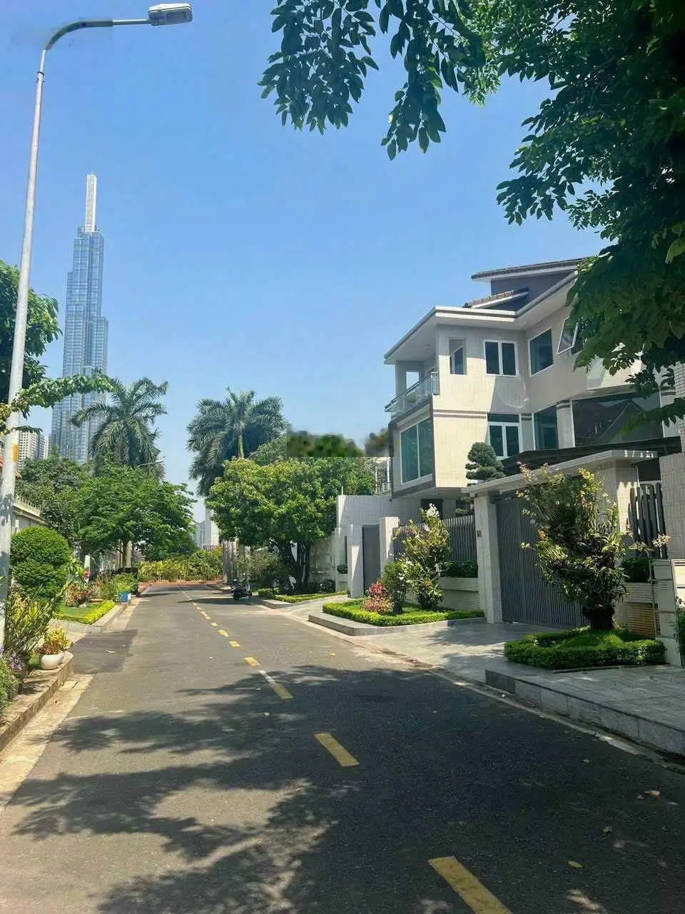 Chính chủ - bán đất đường số 9 - ngay Trần Não. DT: 8.5 x 20m - xây cao - chỉ 26.9 tỷ