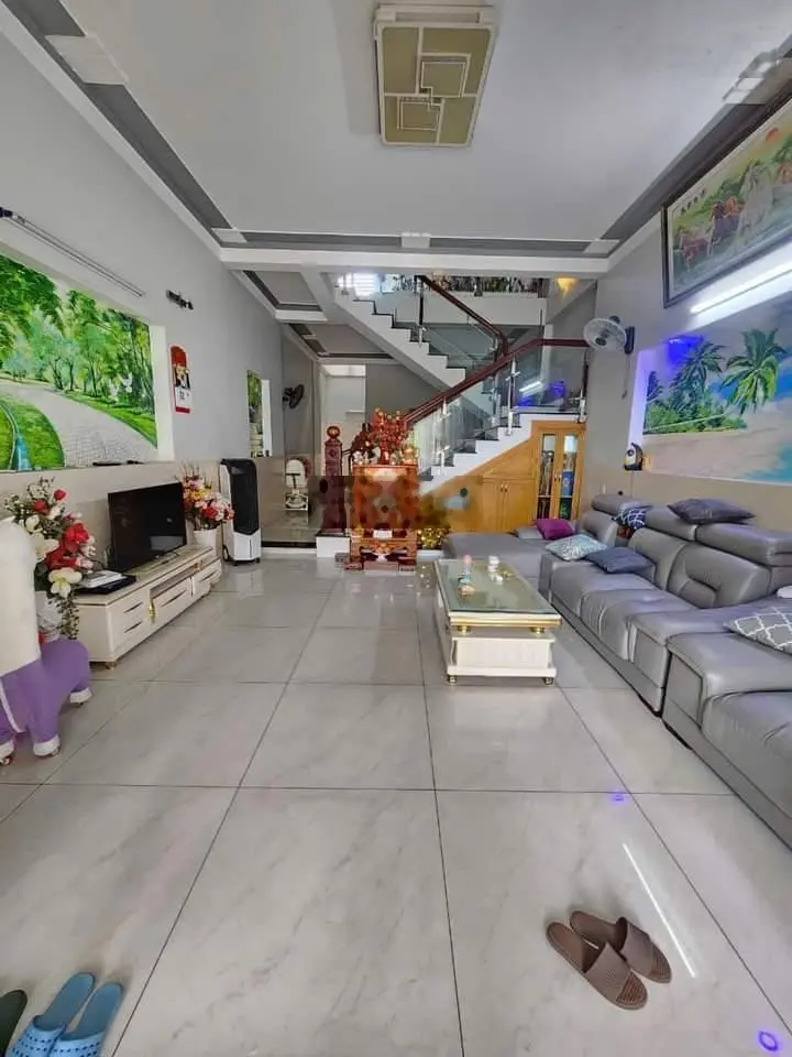 Bán căn nhà Bình Chuẩn, An Phú Thuận An BD 94,6m2 giá 2ty8 sổ sẵn