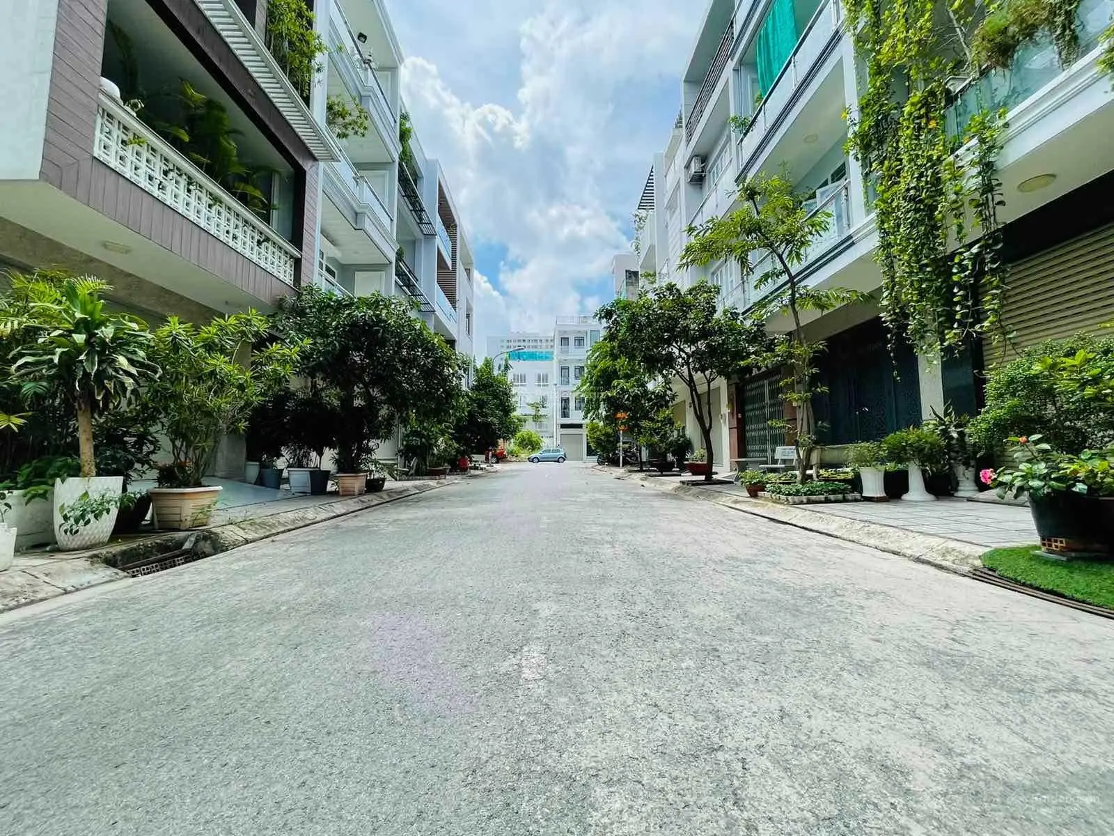 Bán nhà phố 3 lầu (4x17,5m), P. Phú Mỹ, Q.7 Khu Công Ích Quận 4 liền kề Phú Mỹ Hưng giá 11,5 tỷ