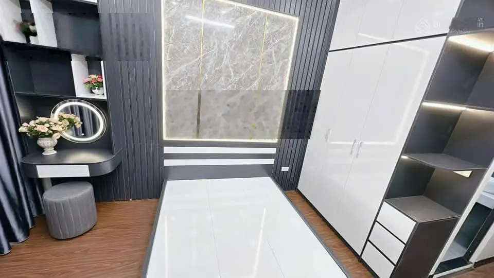Bán nhà riêng 5 tầng mới tại Thanh Nhàn, 6,4 tỷ, Diện tích 34m2, 3PN, 4WC, chính chủ hàng hiếm