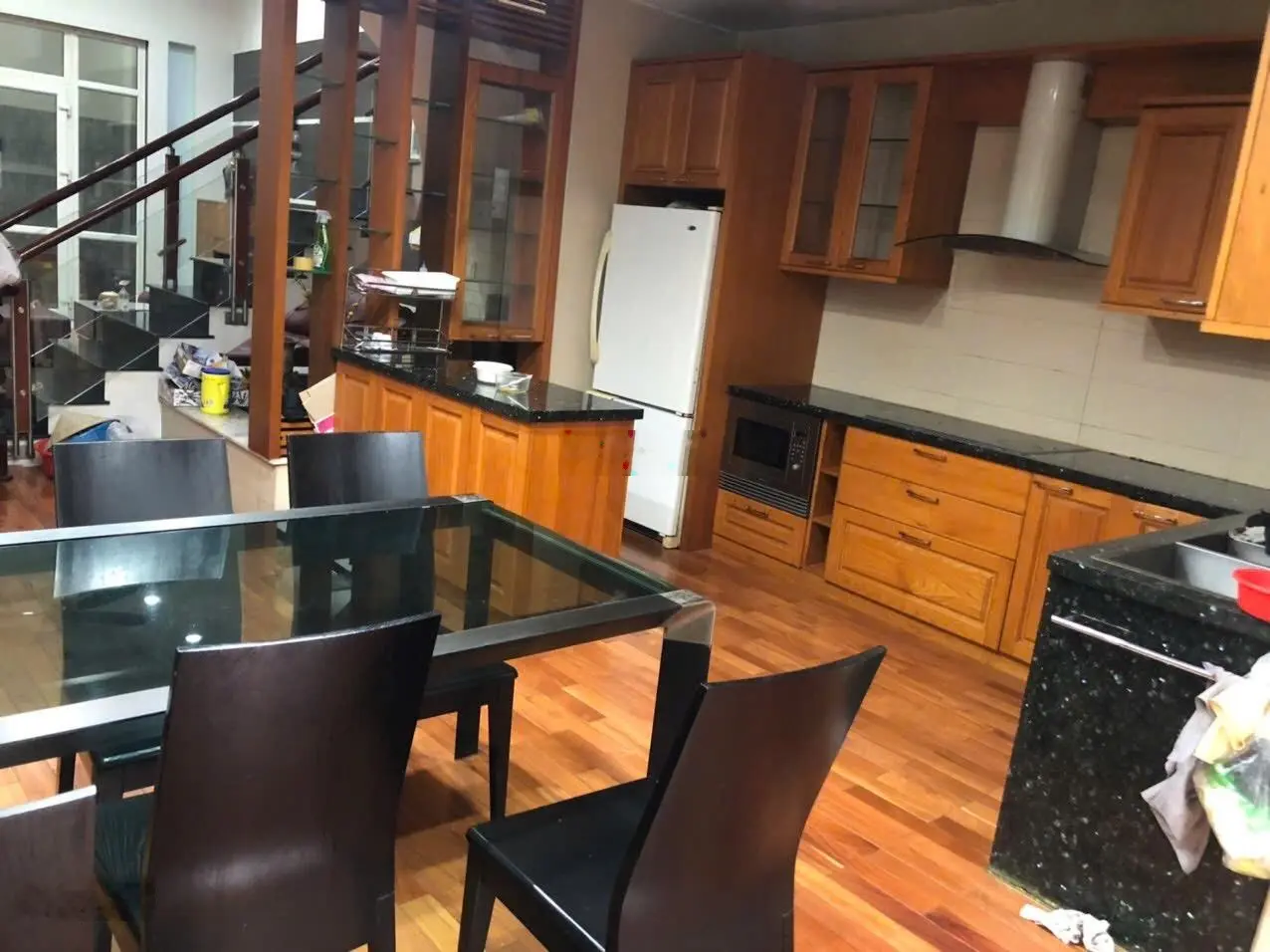 bán nhà mặt tiền Nguyễn Văn Quá, 6.22x31m, 5 tầng, có hầm, 18ty, Đông Hưng Thuận, Q12