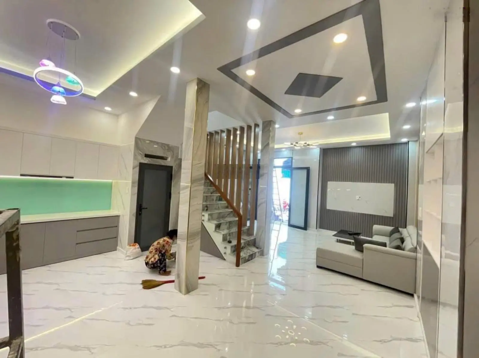 Giá cực chất bán nhà riêng tại Đường Hậu Giang, Quận 6, DT:59m2, giá 5,2tỷ, sổ hồng riêng chính chủ