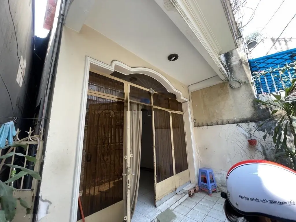 Nhà hẻm 129 Trương Công Định, 2 tầng 4.7x15m, 102m2 sàn, sổ hồng, 6 tỷ 450, khu Bàu Cát giàu có