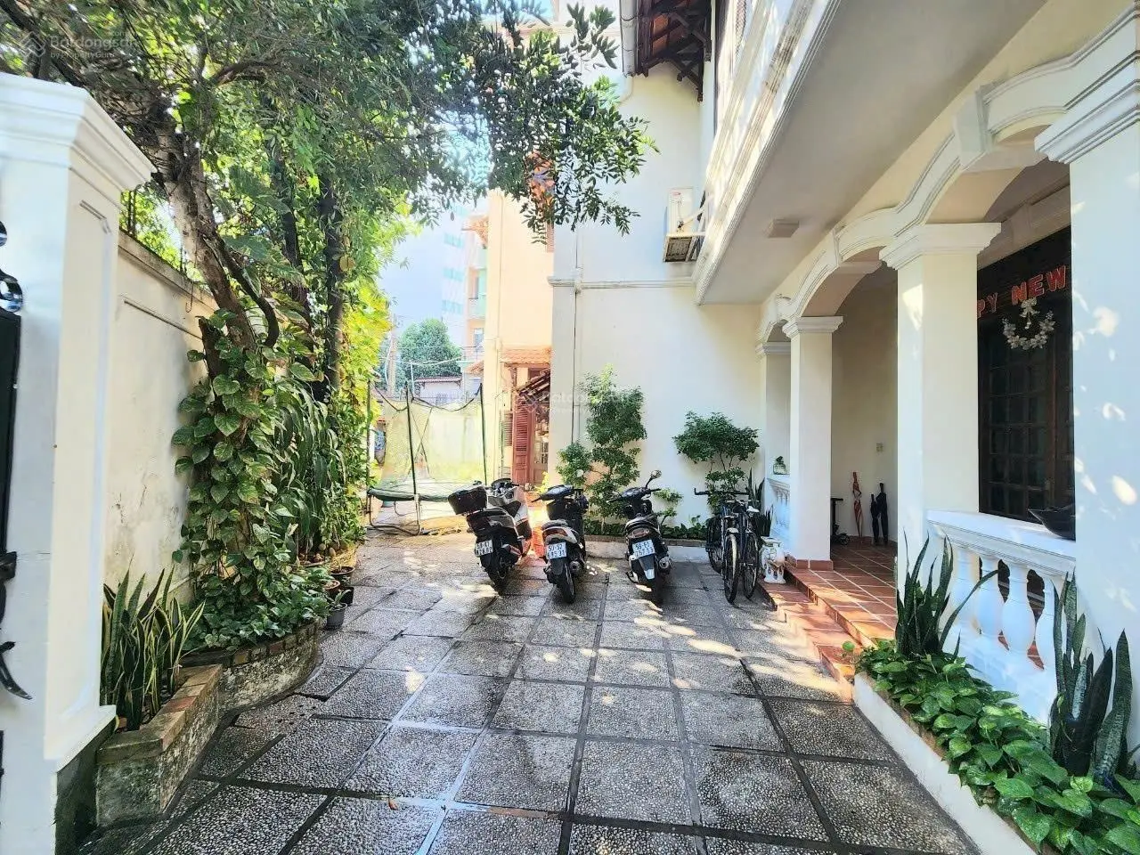 Bán biệt thự 115/... Trần Quốc Thảo, P.Võ Thị Sáu, Q3. DT: 26x20m. Giá bán 175 tỷ TL