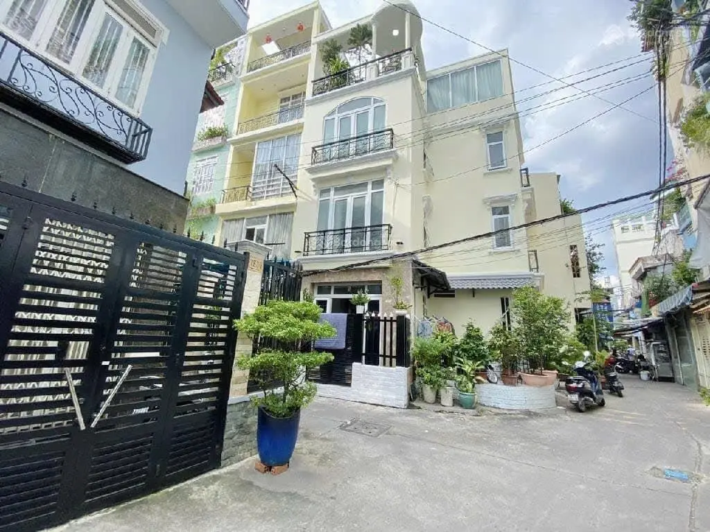 Ngộp bank - gấp bán - nhà đẹp - hxh -quận 1 đắt đỏ- (7.2m x 10m) -nở hậu - 4 tầng- 6pn - 11.5 tỷ tl