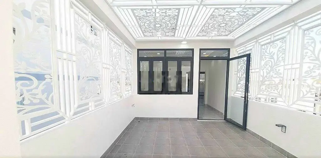 NHÀ MỚI 100% 5 TẦNG MT ĐƯỜNG SỐ KDC LÝ PHỤC MAN, CÓ THANG MÁY.
