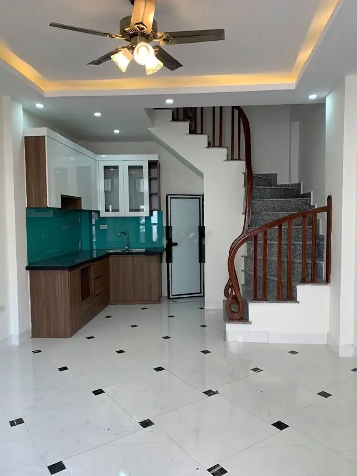 TRẢ TRƯỚC 1 TỶ CÓ NHÀ HÀ ĐÔNG. 5p di chuyển ra ngay QL6- 5 tầng 3 ngủ