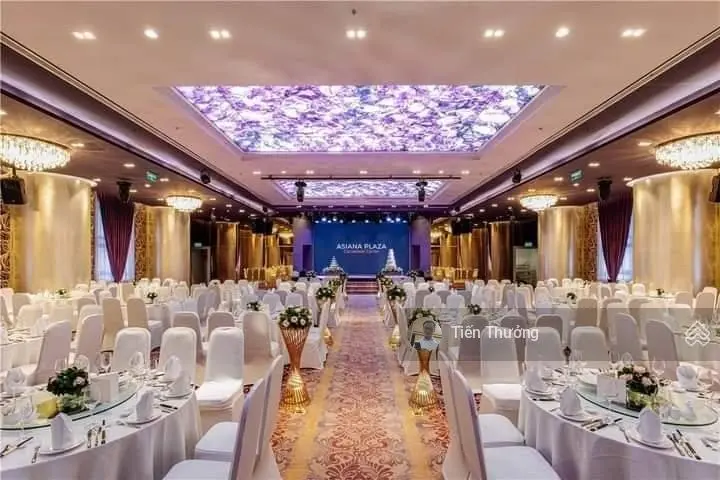 Bán khách sạn 4 sao 520m2 x 10 tầng,mặt tiền 15m vị trí KIM CƯƠNG tại Nguyễn Thị Định - Cầu Giấy