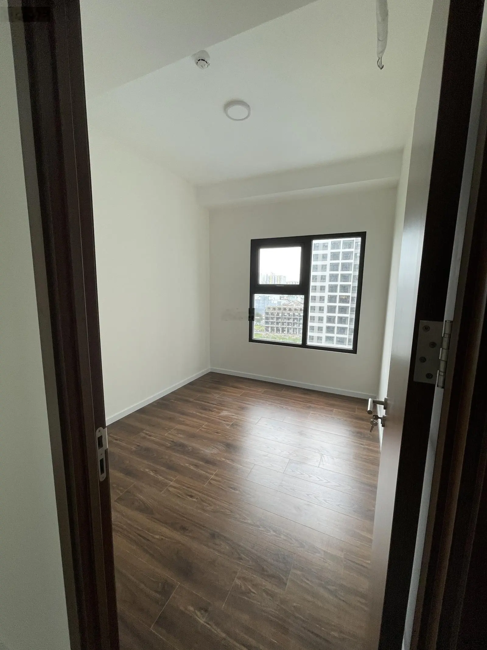 The Privia, căn góc 2pn, 69m2, giá 4,1 tỷ, mới nhận nhà. Lh 0909 880 ***