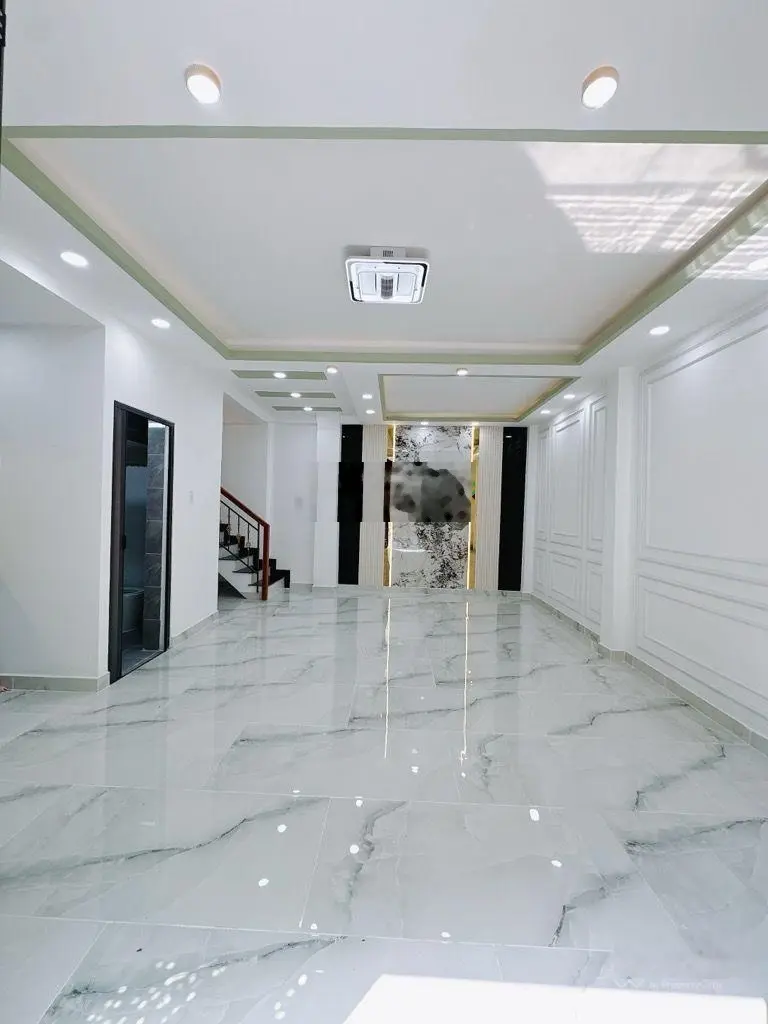 Bán nhà mới Tôn Đản - 36m2 - ngang khủng 6m - Giá chỉ 4tỷ