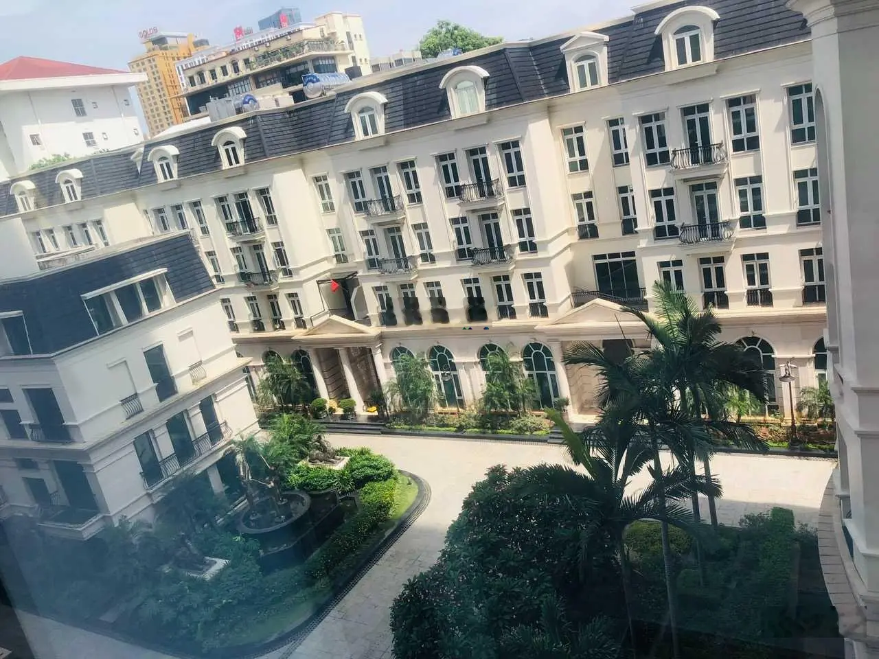 Bán suất ngoại giao biệt thự lô góc quận Ba Đình, 140m2, 7 tầng, 2 hầm, mặt tiền 8m. Đã có sổ
