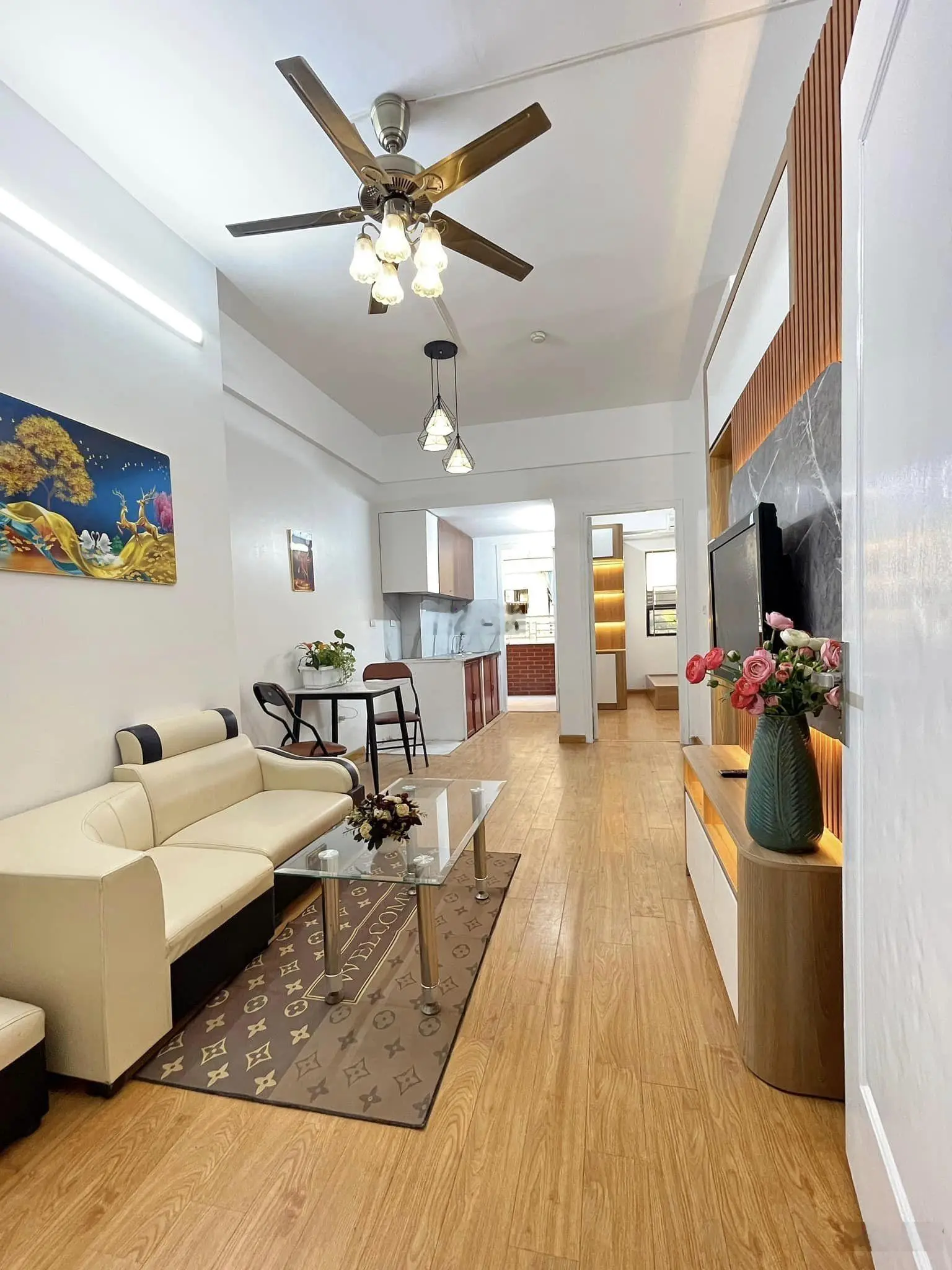 Bán nhanh căn hộ 3PN diện tích 82m2 vốn vào chỉ từ 800 triệu, sẵn sổ đỏ căn hộ sinh dòng tiền