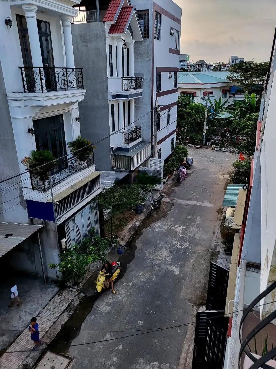 Bán nhà đường số 12, Tam Bình, Thủ Đức, xe hơi ngủ trong nhà, 64m2, giá 4 tỷ 590 triệu, sổ riêng