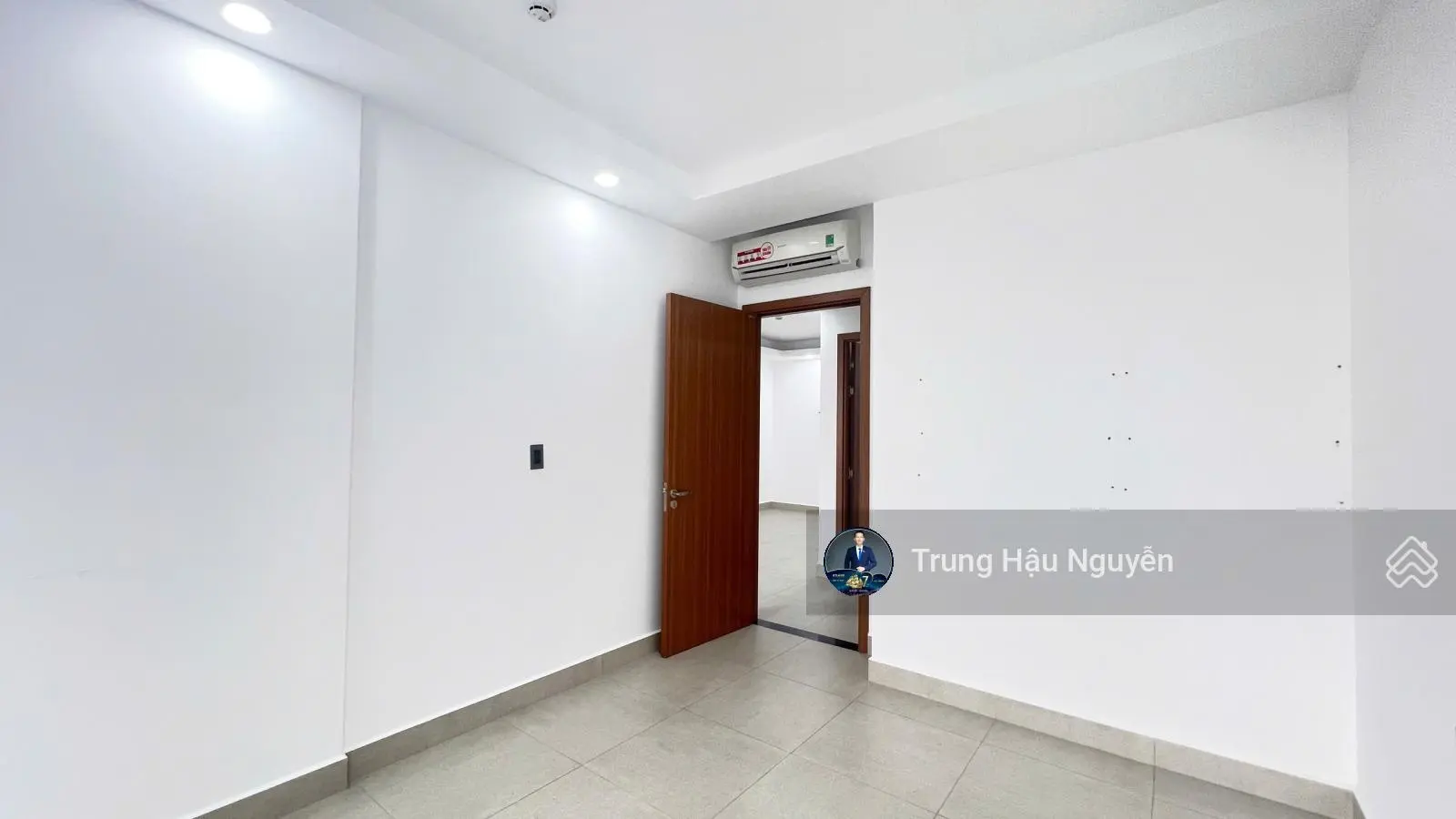 Căn hộ Sophia Center PC 2 phòng ngủ, tầng trung, 50m2, view hồ bơi, tầng trung, nội thất cơ bản