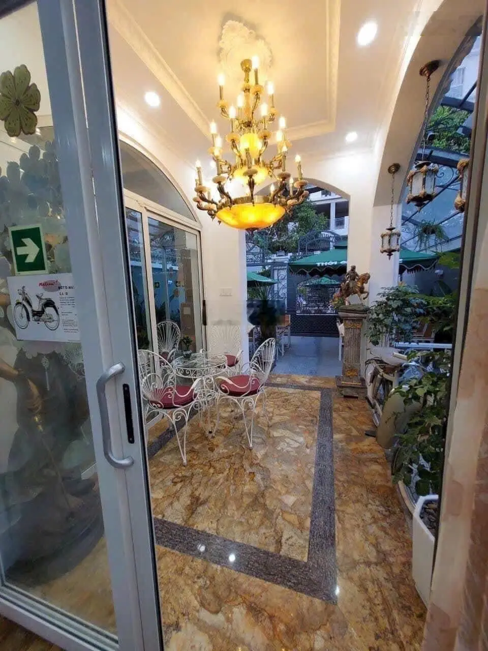 Bán biệt thự đường Liên Phường, Phước Long B, Thành Phố Thủ Đức. Dt: 200m2/19.6 Tỷ TL