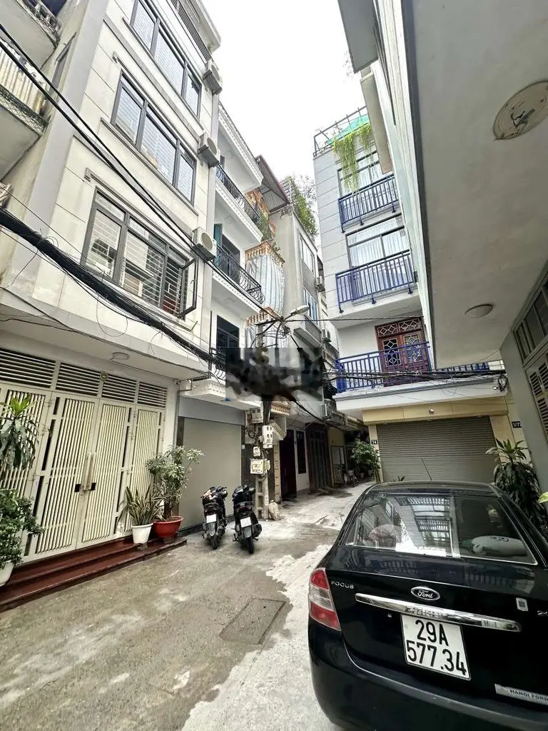 Bán nhà Xuân Đỉnh 38m, 6 tầng nhỉnh 6 tỷ LH ***