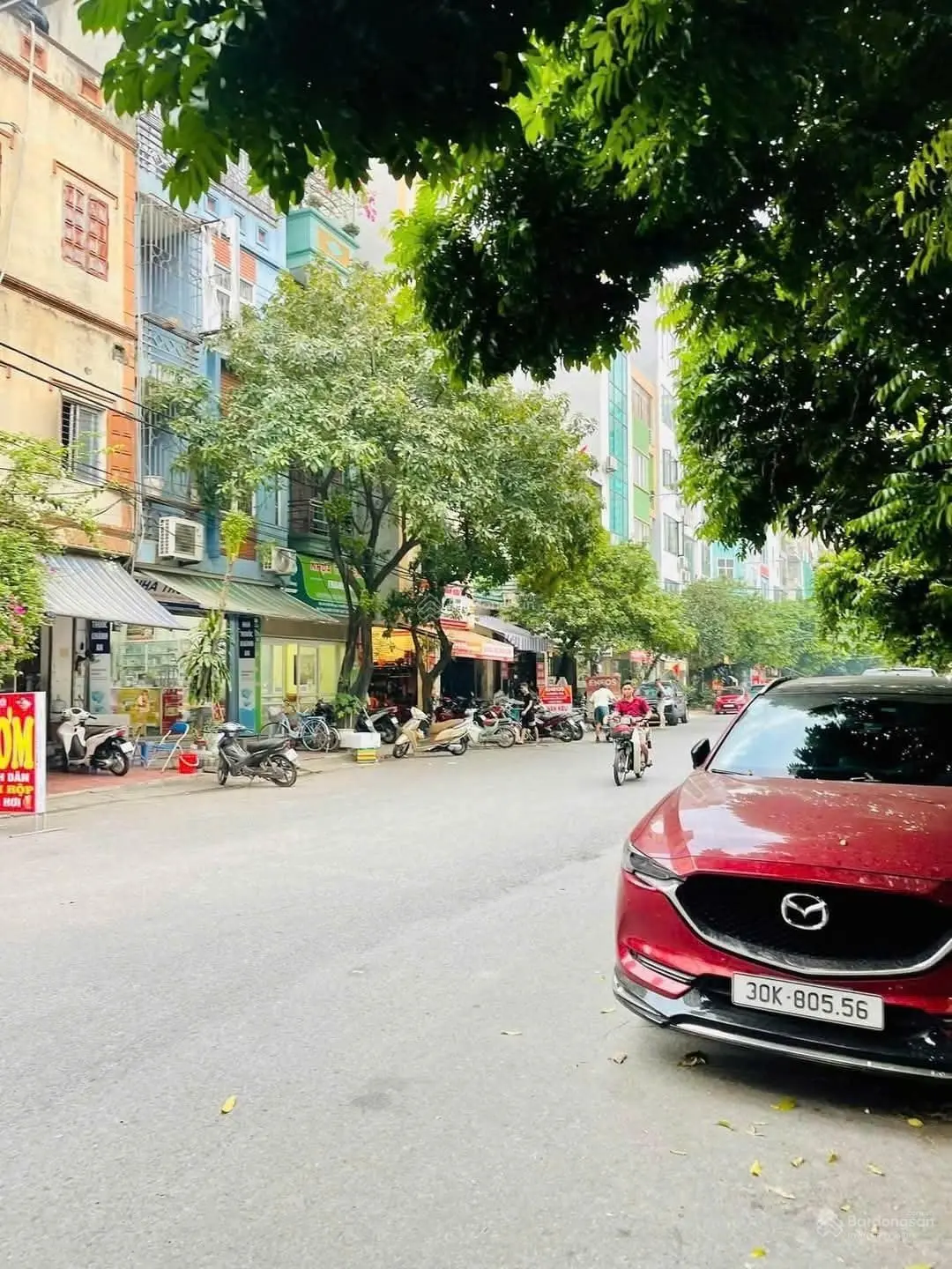 Cần bán nhà riêng phố Cự Lộc 30m 5T MT 3,6m chỉ 5,1 tỷ full nội thất gần ôtô