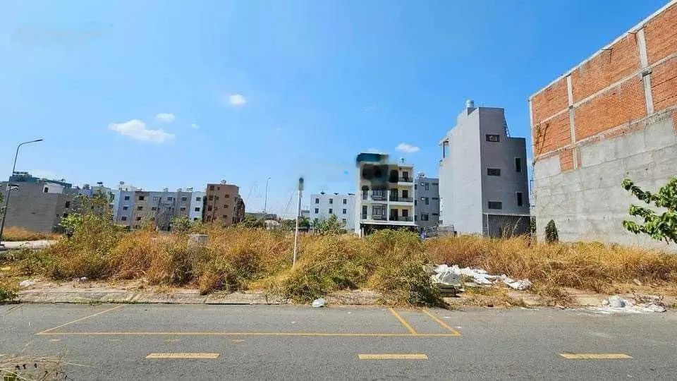 Bán gấp nhanh 120m2 ở Đ. Ngô Gia Tự, phường 5, Cá Mau, SHR, gần Cửu Long Plaza