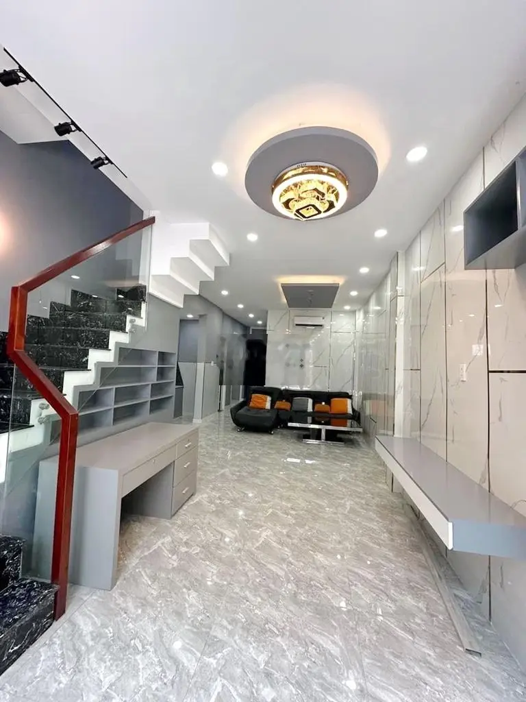 🔴Nhà mới 2tầng (4.2x15m nở hậu 5.7m) HXH sát đường An Dương Vương P3Q5