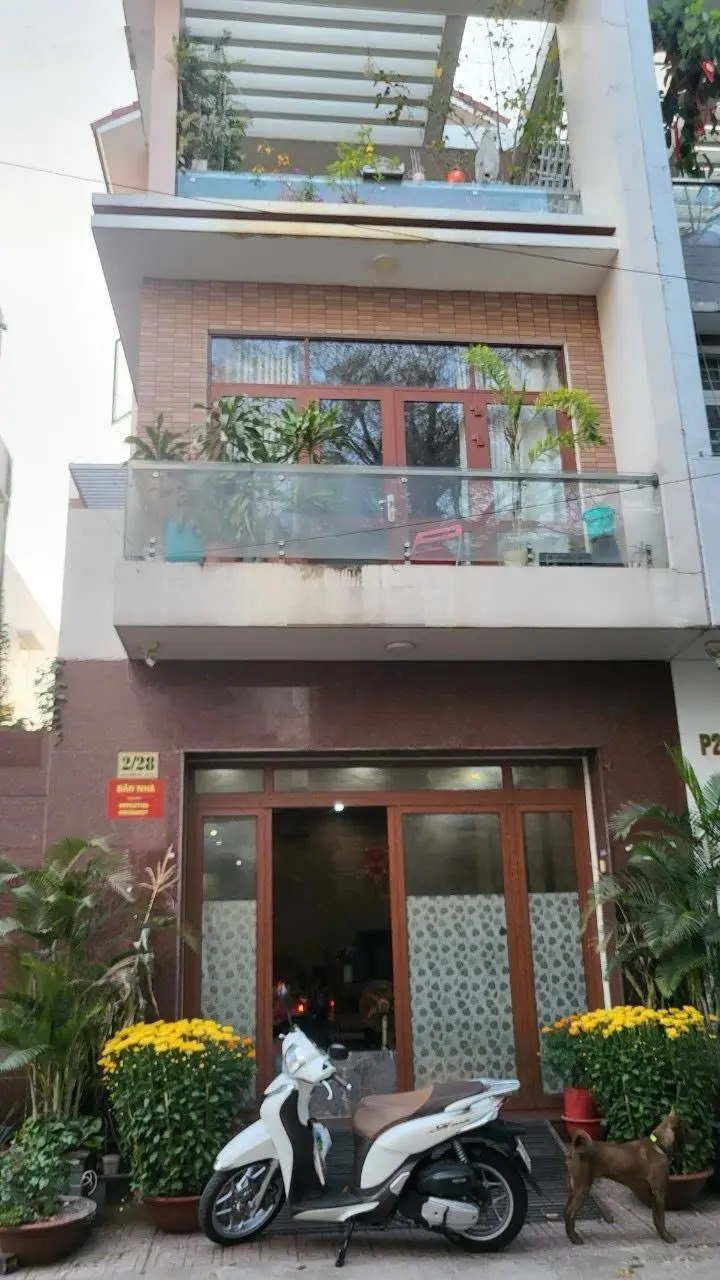 NgỘp Giảm 1 Tỷ- Bán Nhanh nhà Mặt Tiền Kinh Doanh khu D2D. 3 lầu. Ngang 5x18, nở hậu 8,9m. DT125m2