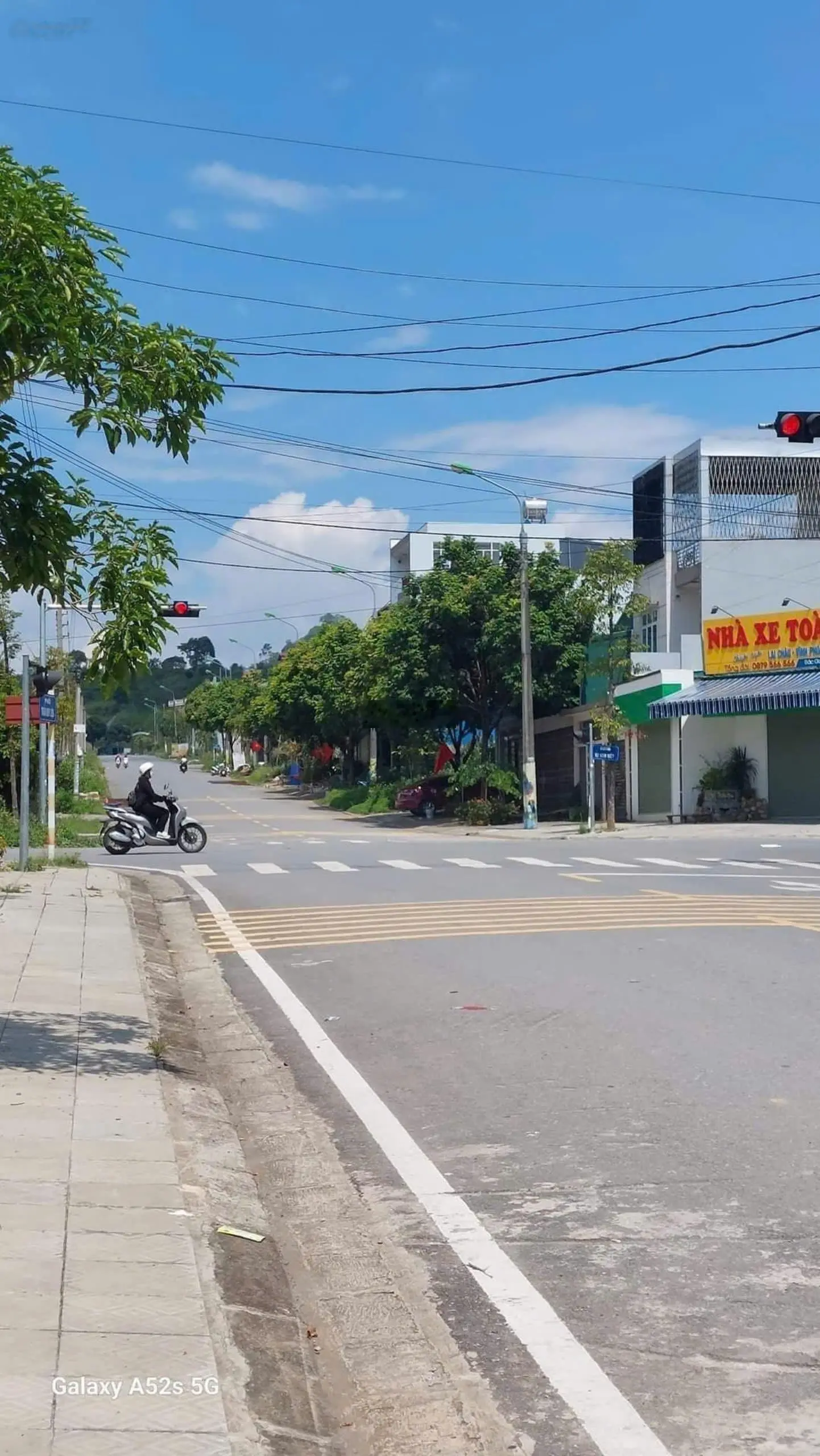 Có nhu cầu bán giá tốt cho người mua sử dụng, mảnh đất nền nằm trên trục đường trần huy liệu