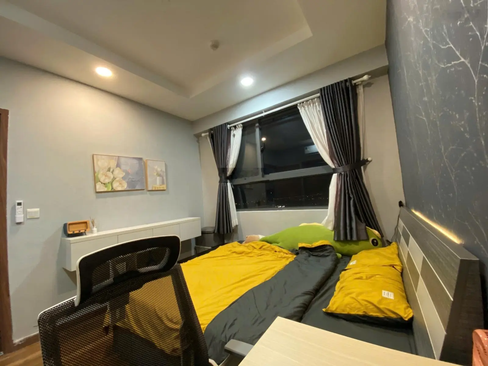 Bán nhanh căn Pegasuite 68m2 đã có sổ 2PN 2WC giá 3,6 tỷ nhà đẹp full nội thất hỗ trợ vay ngân hàng