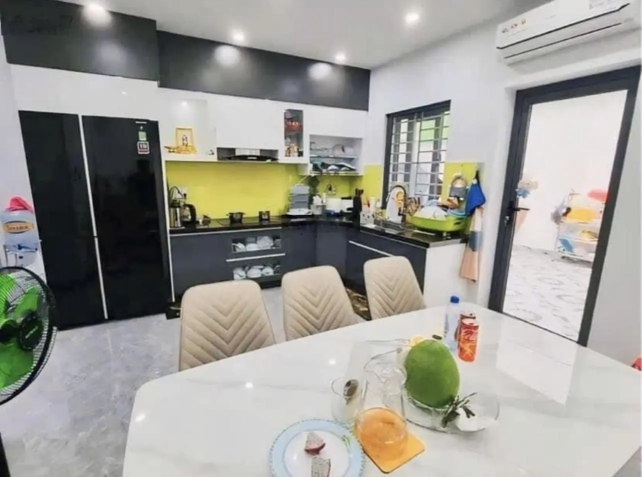 Chính chủ kẹt vốn cần bán gấp căn nhà Bình Chánh giá rẻ