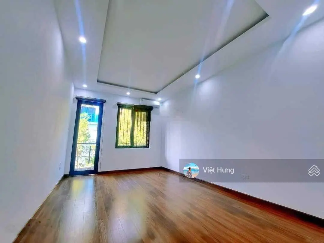 Chính chủ bán nhà phân lô Nguyễn Thị Định 52m2*5T cực đẹp. Vỉa hè ô tô tránh. Đang cho thuê 27tr/th