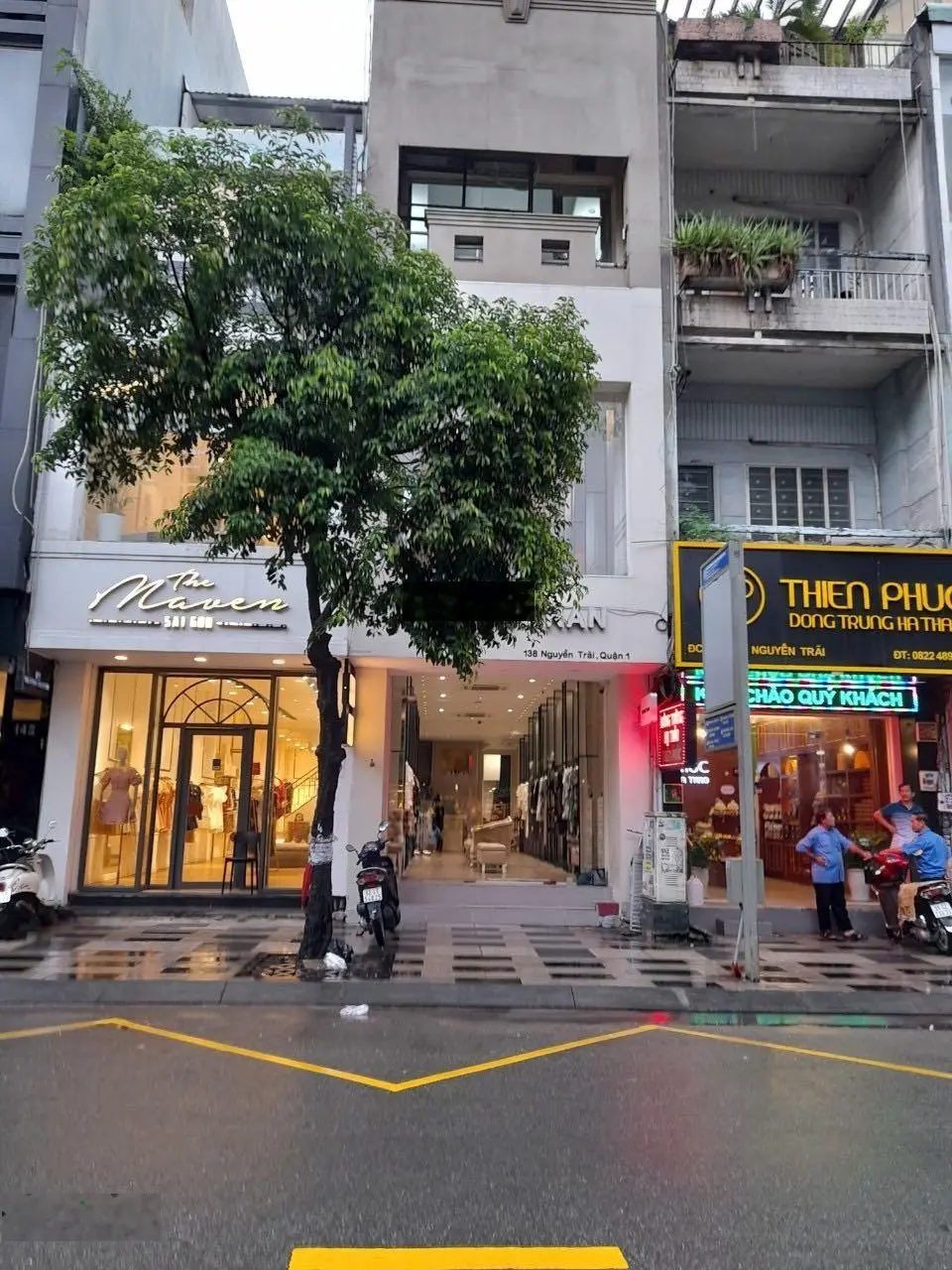 Bán nhà mặt tiền 138 Nguyễn Trãi, P. Bến Thành, Q. 1. Diện tích: 3.9m x19m, 3 tầng, đang cho thuê