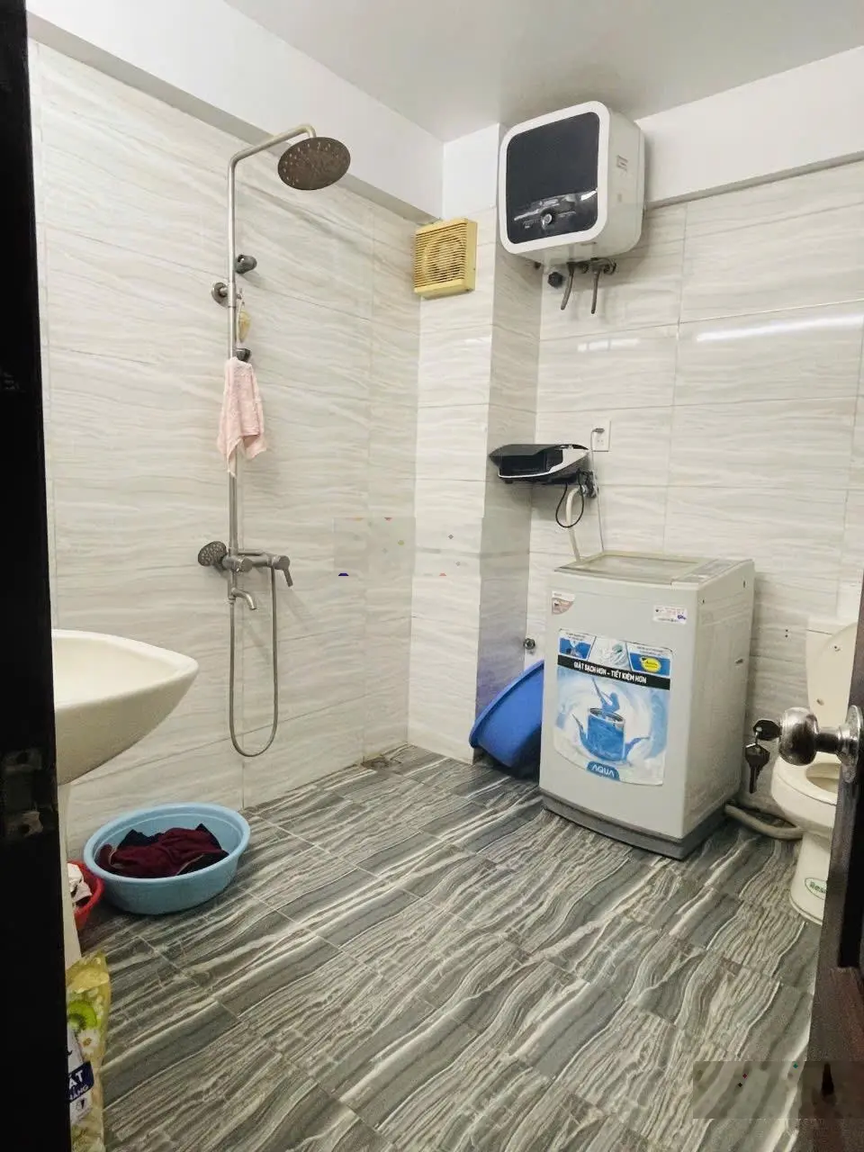 Đầm Trấu * vị trí đẹp nhất, hiếm nhà bán, thông số đẹp giá đầu tư 60m 6T MT 5m sổ vuông, 0943 824 ***