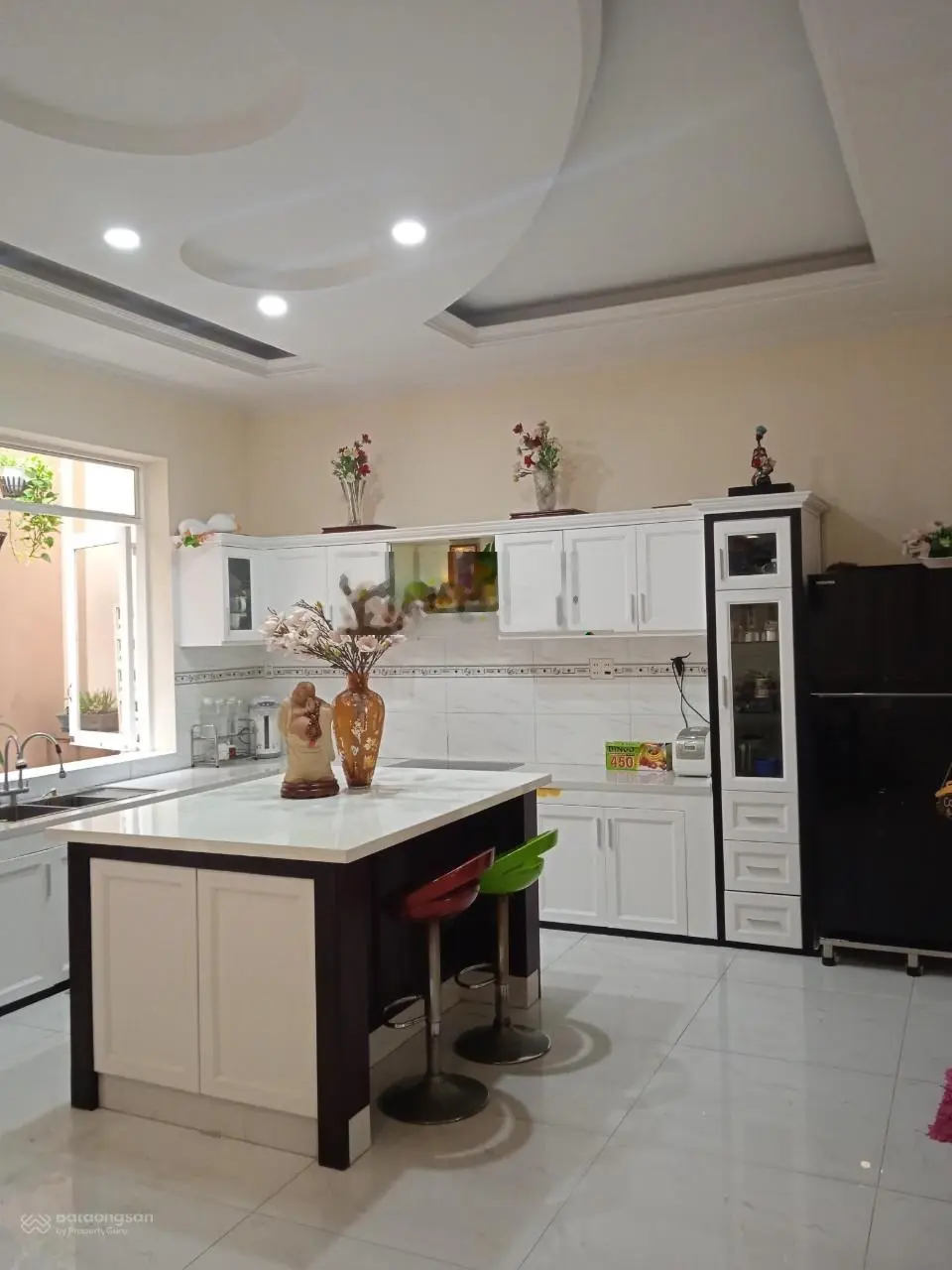 Siêu phẩm - bán căn biệt thự khu dân cư Văn Minh - Sông Giồng - 7x18m - trệt + 3 lầu - giá 25 tỷ