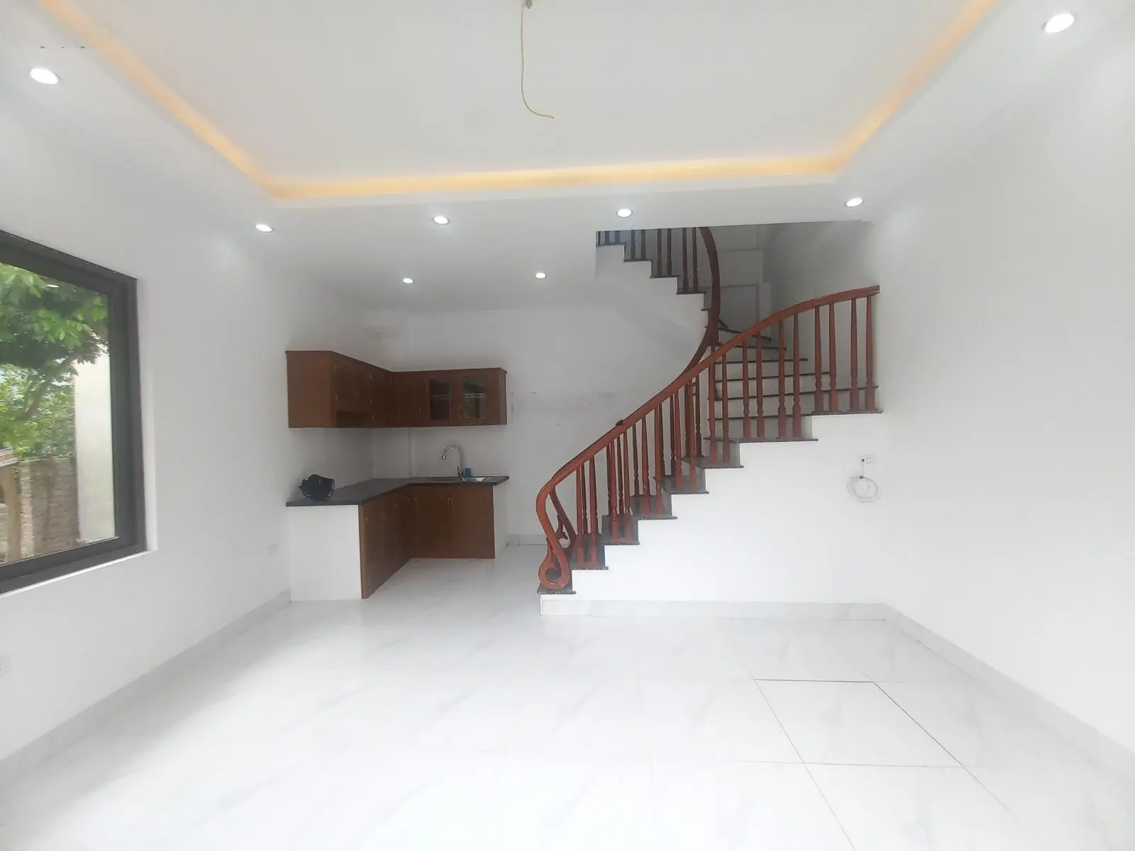 Nhà Bích Hòa, VĐ4, chợ đầu mối Nam HN SD 30m2 xây 3T 3PN, 100m ra QL 21B, giá 2.58 tỷ