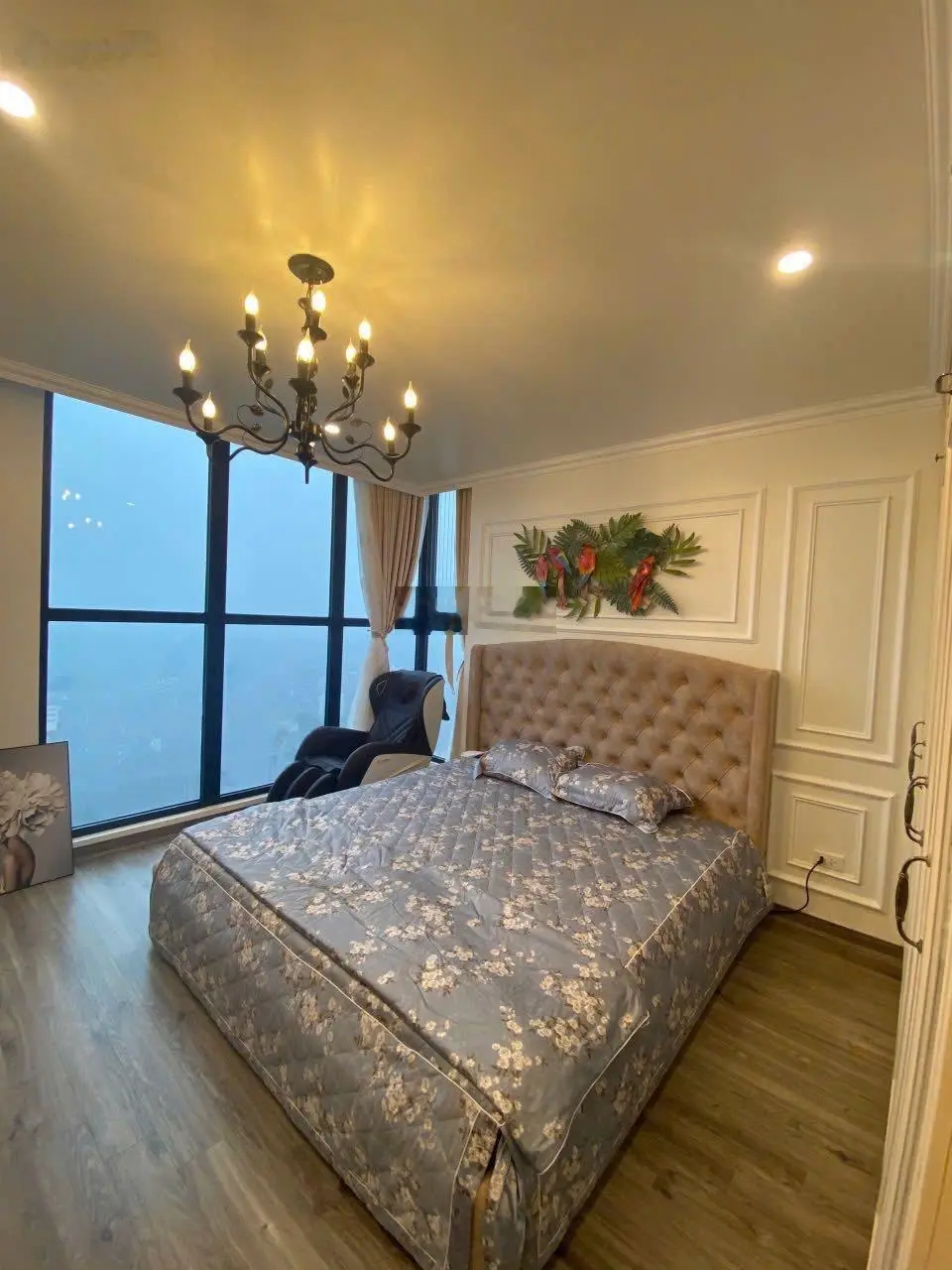 Chính chủ bán căn 70m2 CC Roman Plaza, 2N2W sẵn sổ full nội thất. Giá bán nhanh 4,5 tỷ