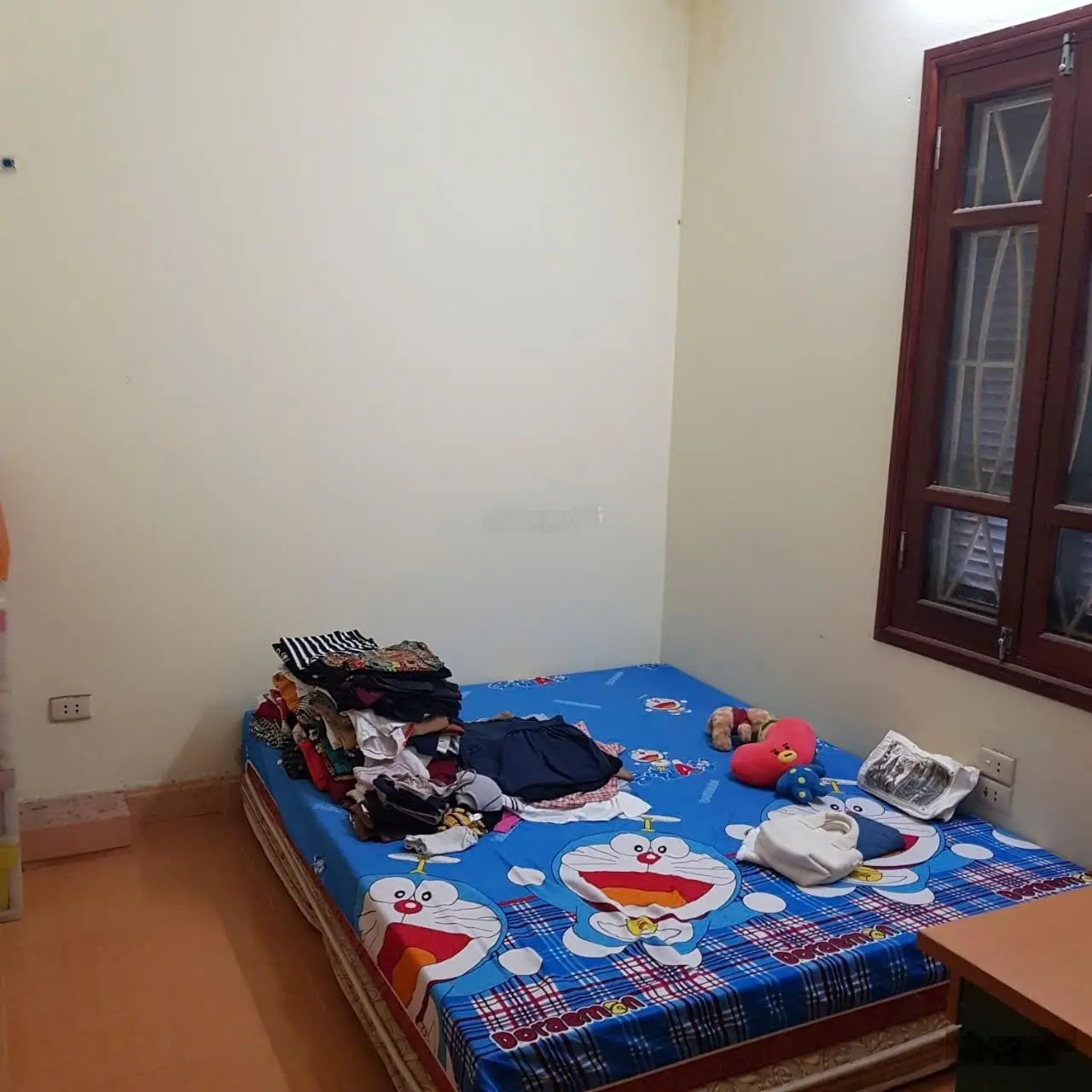 Cần Bán Nhà riêng Phố Láng Hạ 55m 4Tầng MT 6,4m chỉ 13,5 tỷ Kinh Doanh ô tô đỗ cửa.