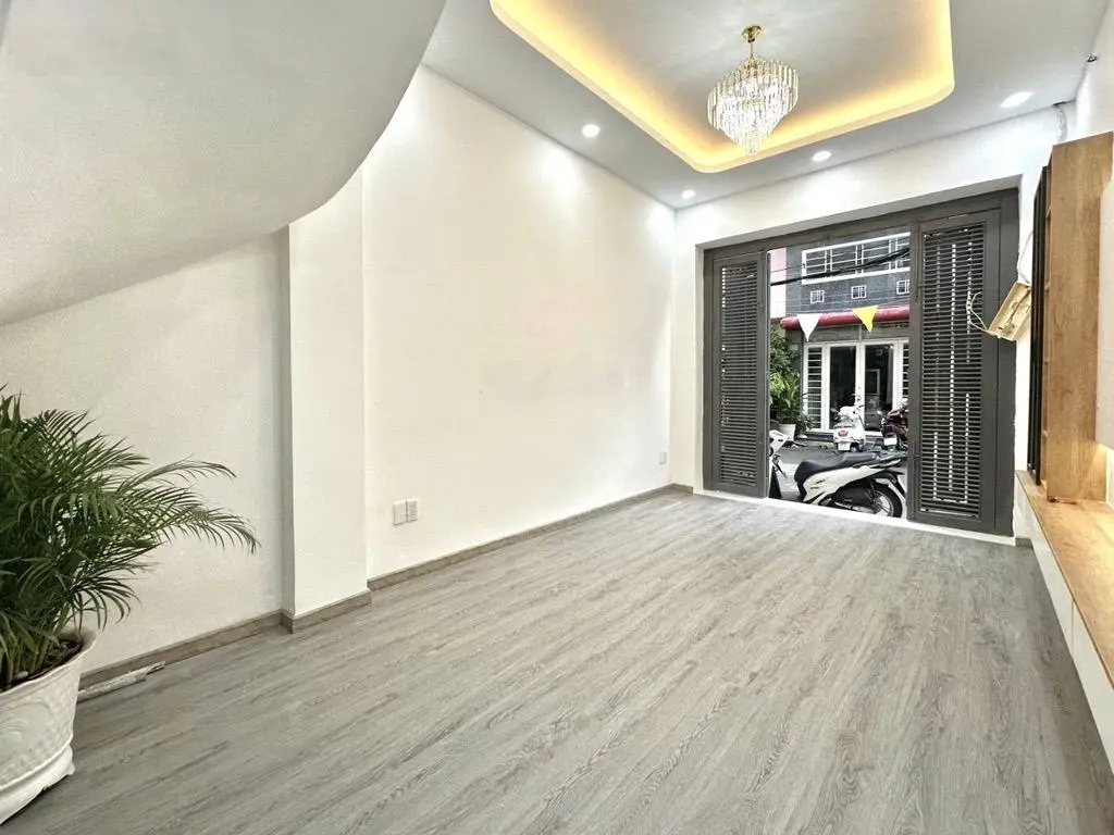 VIP Huỳnh Văn Bánh P. 11 Phú Nhuận - hẻm nhựa 10m xe tải tránh sát mặt tiền - 4 tầng BTCT - 9.Xtỷ