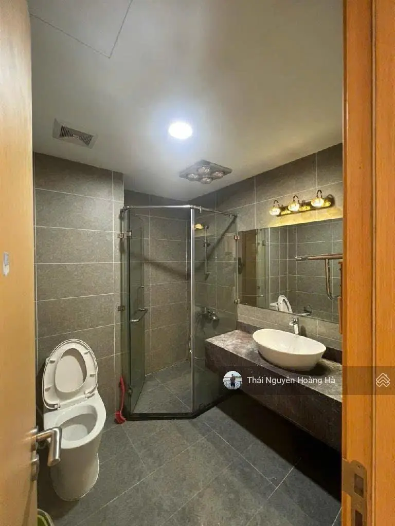 (Siêu phẩm) Căn hộ 70m2 2PN có slot ô tô - Ban công hướng Bắc - Tặng NT 350 triệu - Tin thật 100%