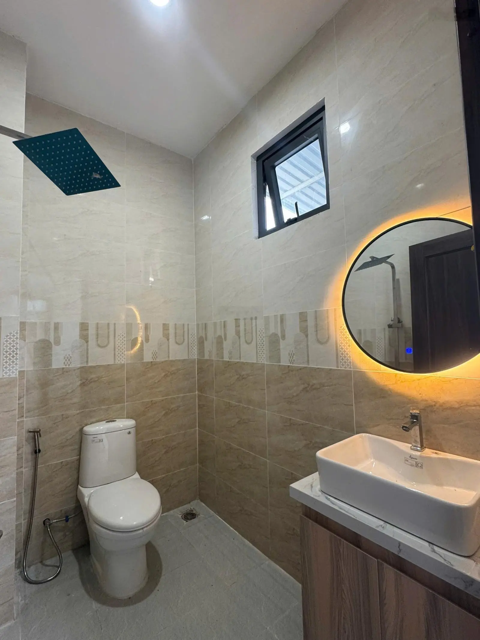 Căn nhà rộng ven thành phố hồ chí minh sổ hồng riêng, giá chỉ 2ty3