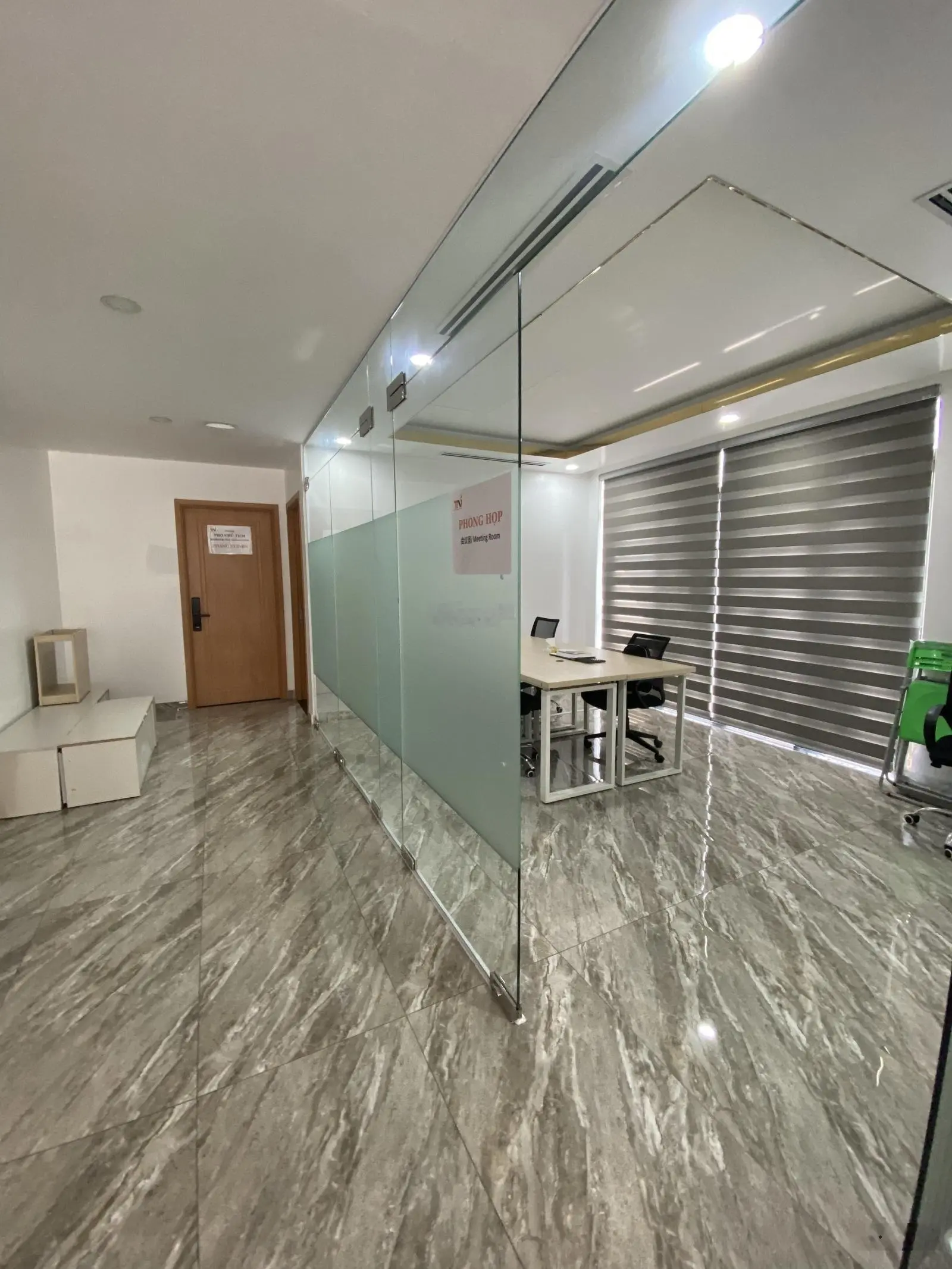 Bán nhà mặt phố giá ưu đãi tại đường Cách Mạng Tháng Tám, 28,5 tỷ, 105m2, 7 tầng thang máy