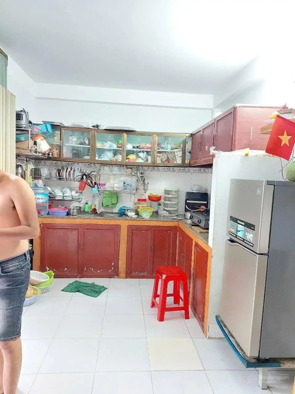 Nhà lầu gần chợ dĩ an 1 giá 2 tỷ 800 tl