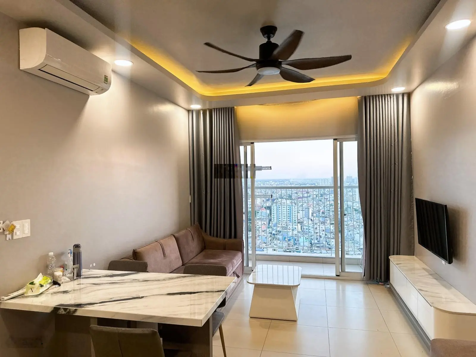 Chính chủ gửi bán Carillon 7 112m2 nhà có nội - diện tích lớn nhất của dự án - LH xem nhà 24/24