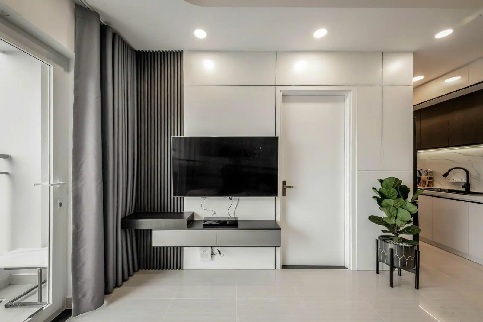 Đức Hưng Group - Moonlight cập nhật giá bán 1PN - 2.4 tỷ, 2PN - 3tỷ có vay bank 0965 431 ***