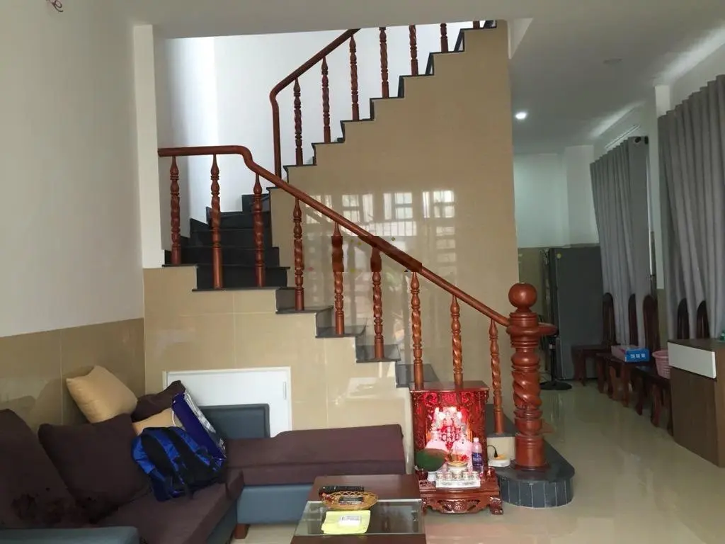 Bán nhà đẹp 3 tầng - 60m2- sát đặng văn bi - trường thọ lô góc ô tô đậu trước nhà nhỉnh 6 tỷ