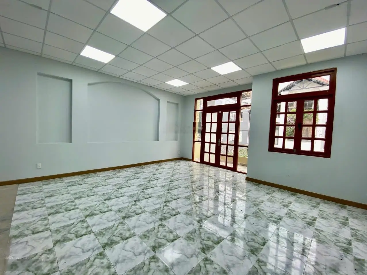 Nhà ngon rẻ biệt thự Tô Hiến Thành, P12 Q10. 6m x 25m. Hầm 4 tầng. Giá 36 tỷ giảm còn 29 tỷ